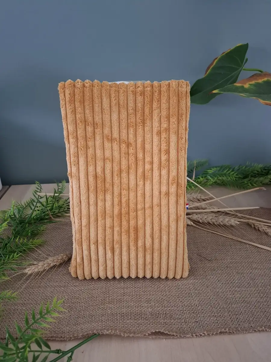 Pochette à livres en velours moutarde